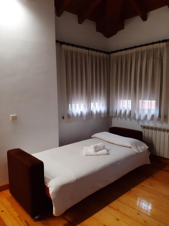 Ferienwohnung El Puentin Del Sella Con Wifi Y Parking Gratuito Onís Exterior foto
