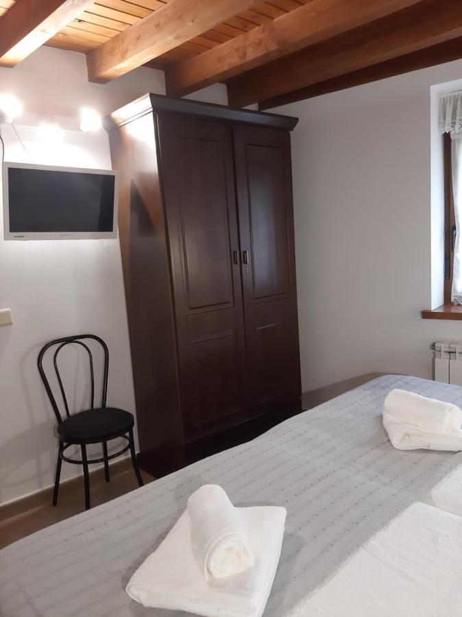 Ferienwohnung El Puentin Del Sella Con Wifi Y Parking Gratuito Onís Exterior foto